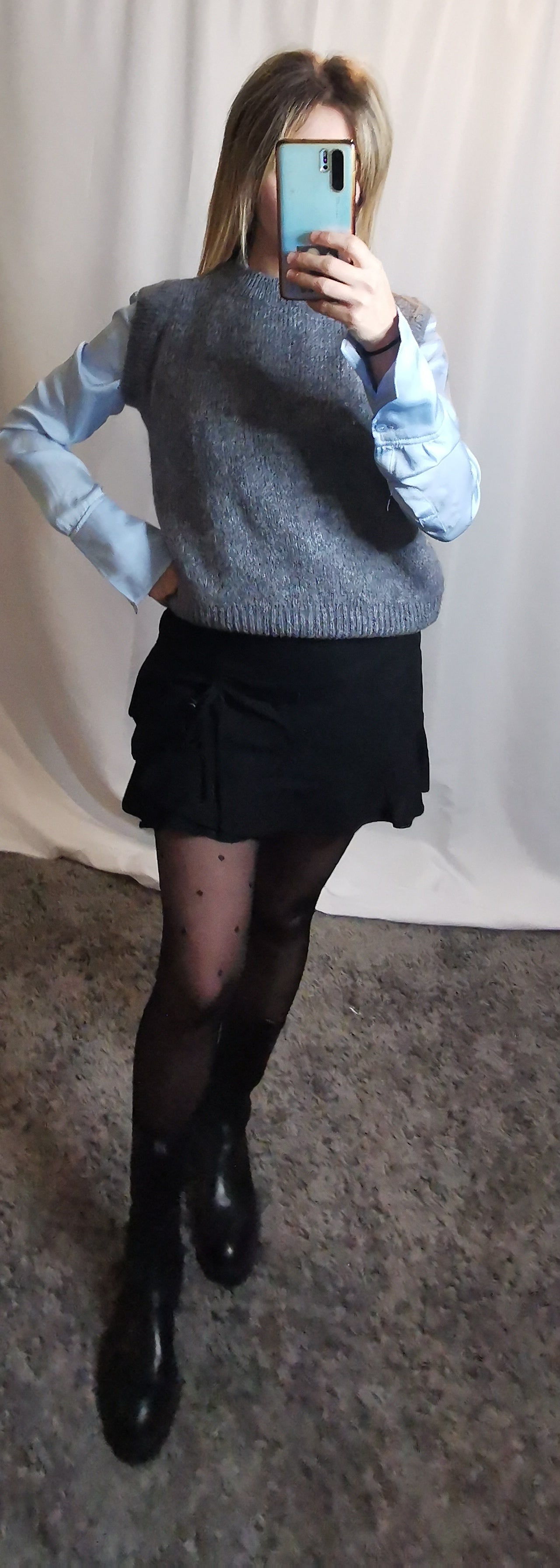 Sleeveless sweater