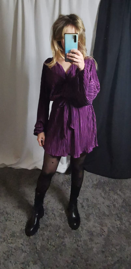 Short plum dress